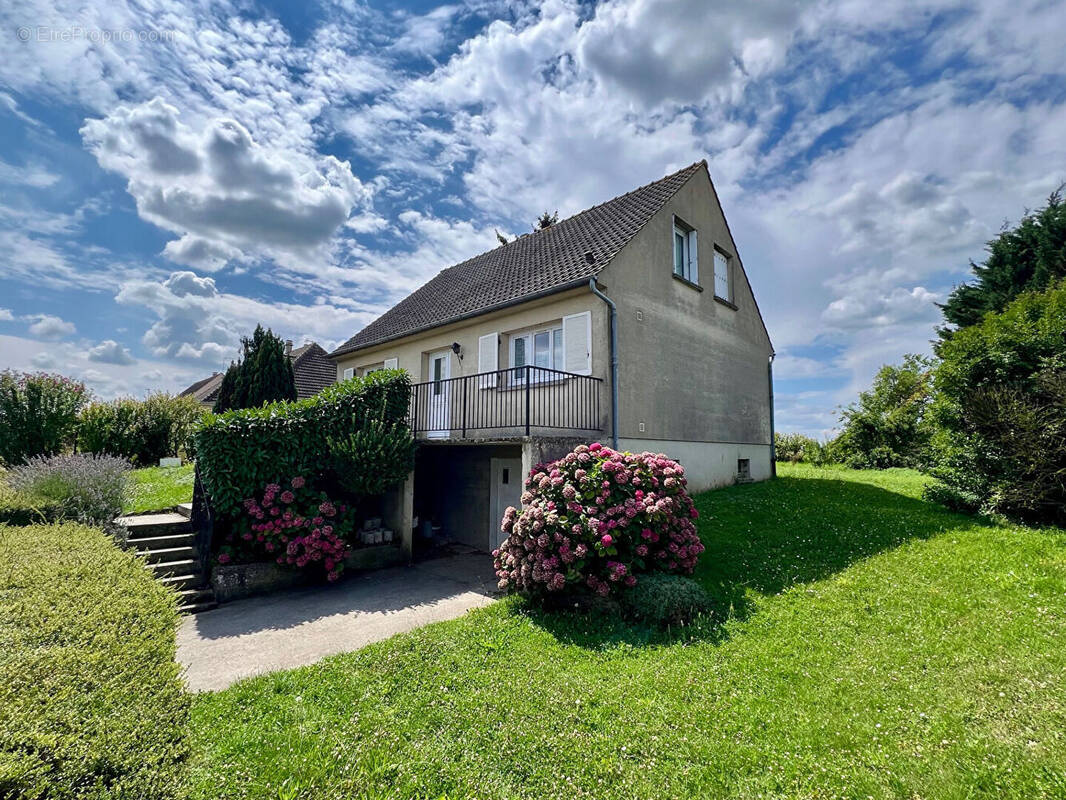 Maison à NANTEUIL-LES-MEAUX