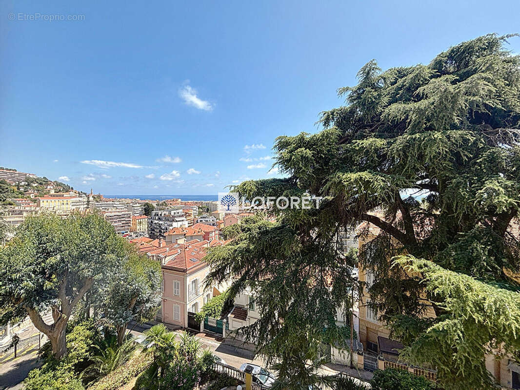 Appartement à MENTON