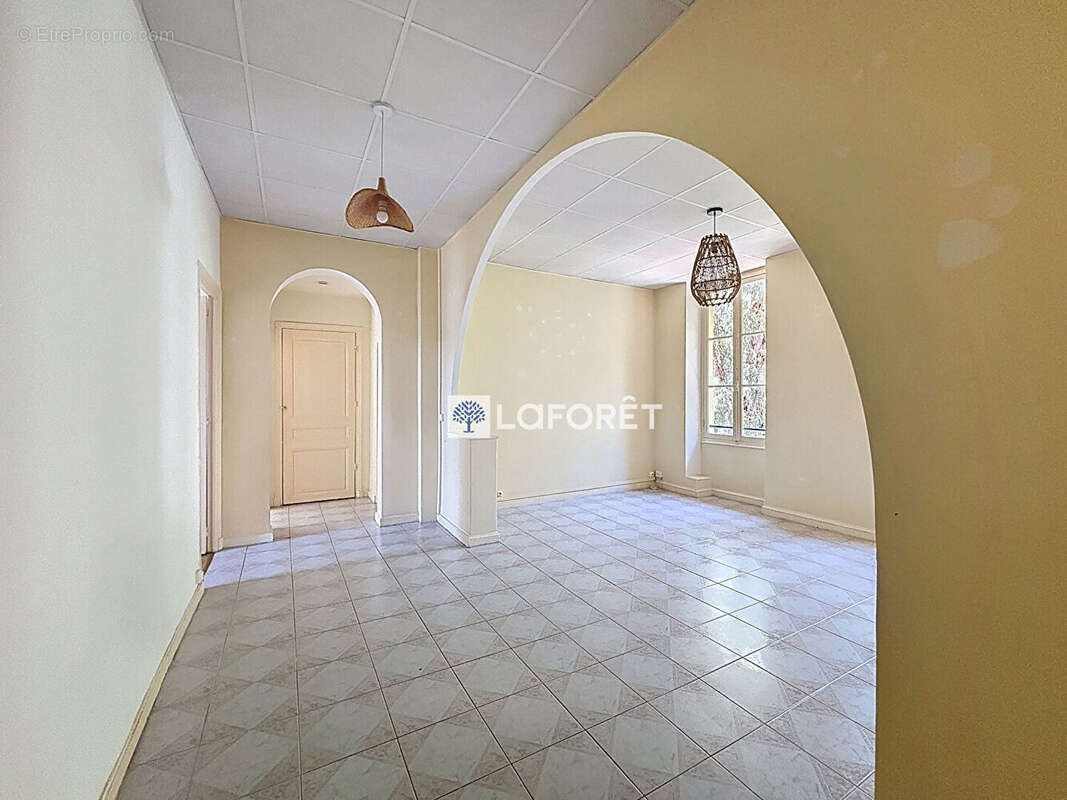 Appartement à MENTON