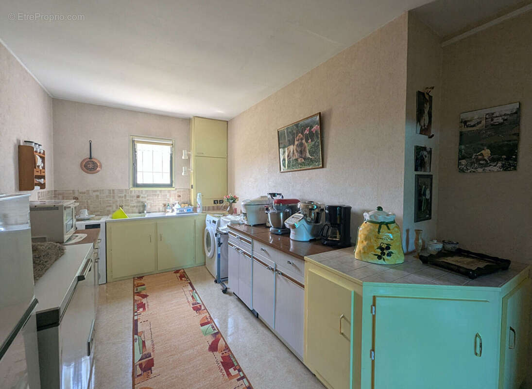 Maison à CHEVANNES-CHANGY