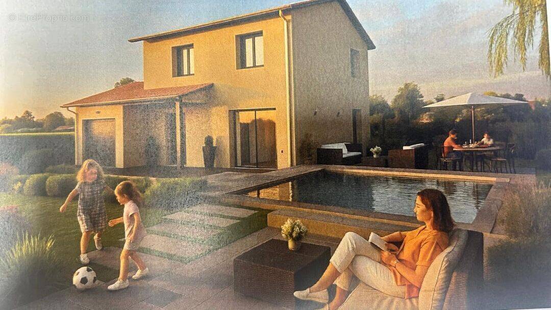 Maison à CHAZELLES-SUR-LYON