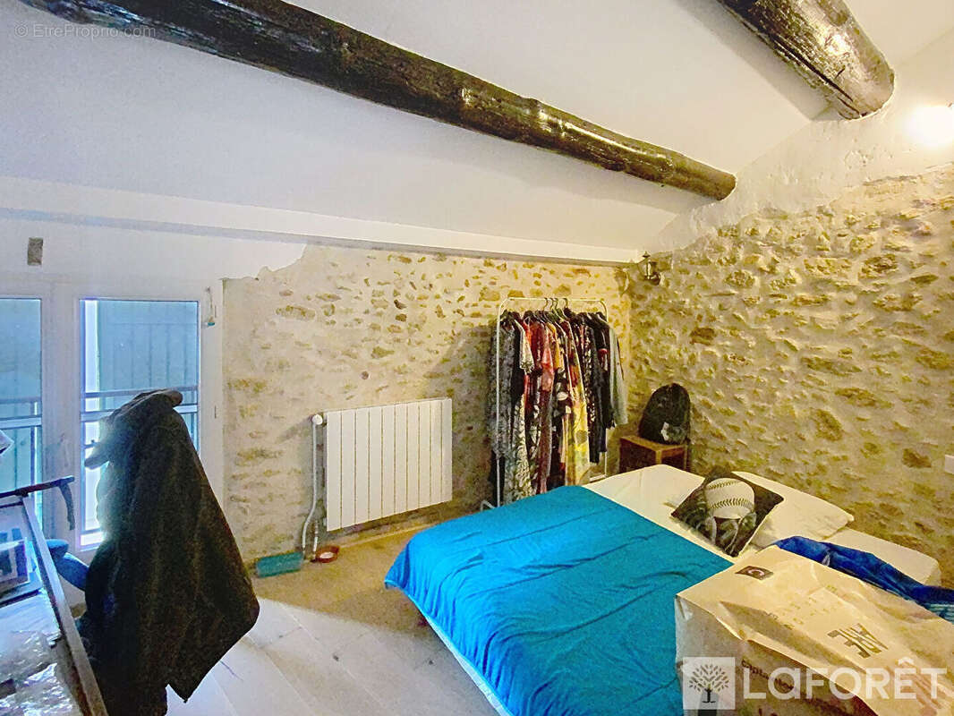 Maison à COURTHEZON