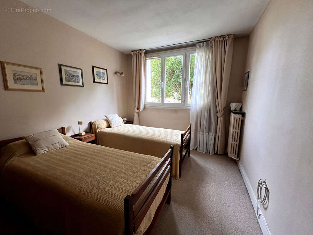 Appartement à NANTERRE