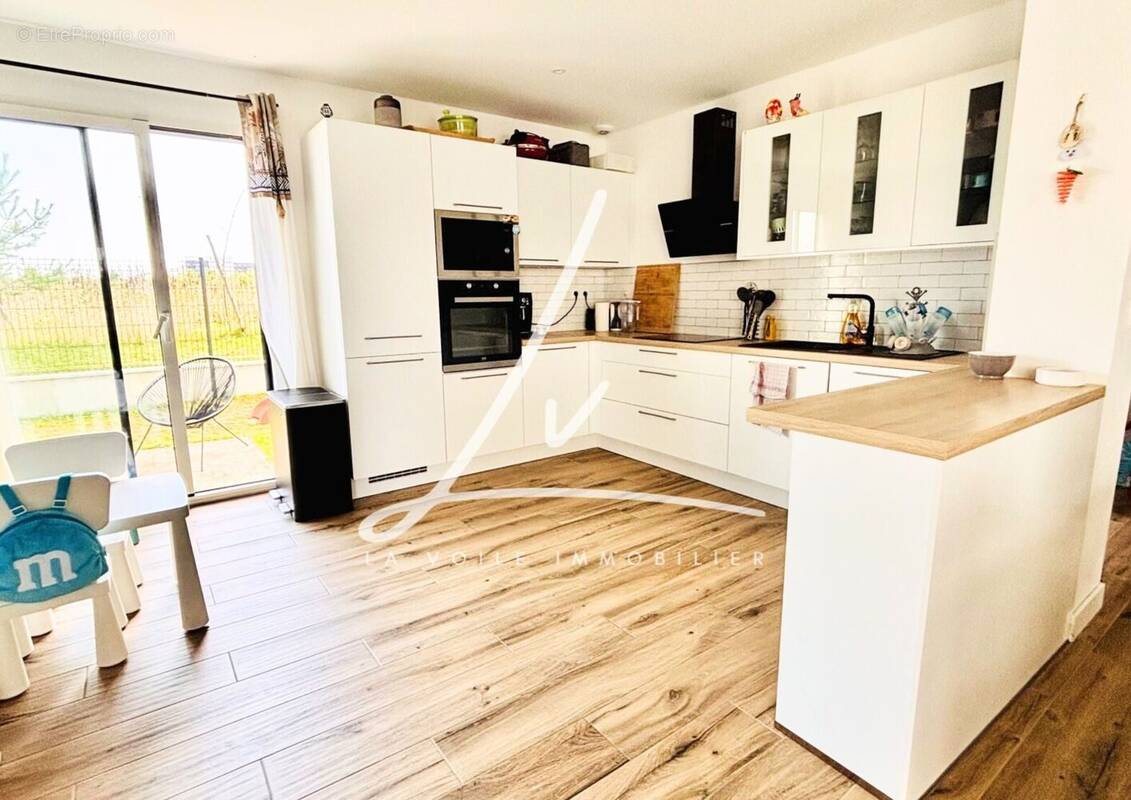 Maison à BRETTEVILLE-SUR-LAIZE