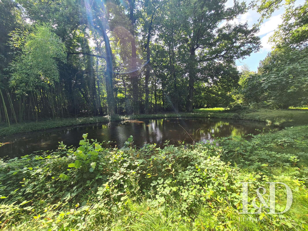 Maison à SAINT-CHERON