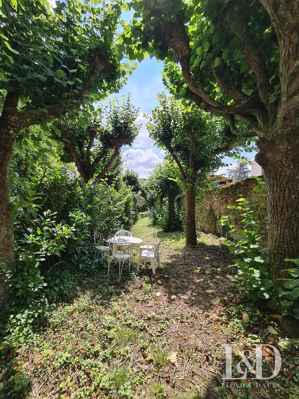 Maison à SAINT-CHERON