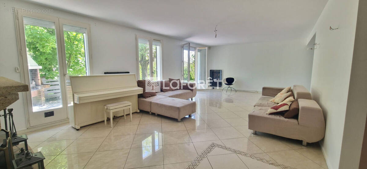 Maison à SAINT-WITZ