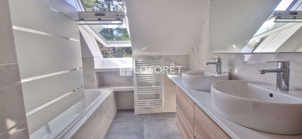 Maison à SAINT-WITZ