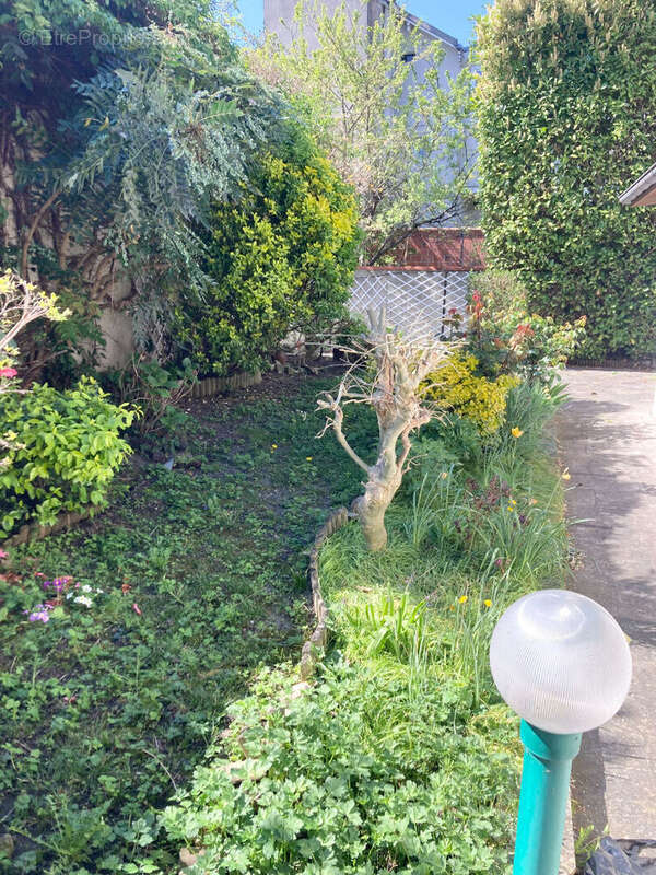 Maison à ENGHIEN-LES-BAINS