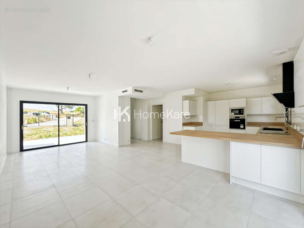 Maison à CASTANET-TOLOSAN