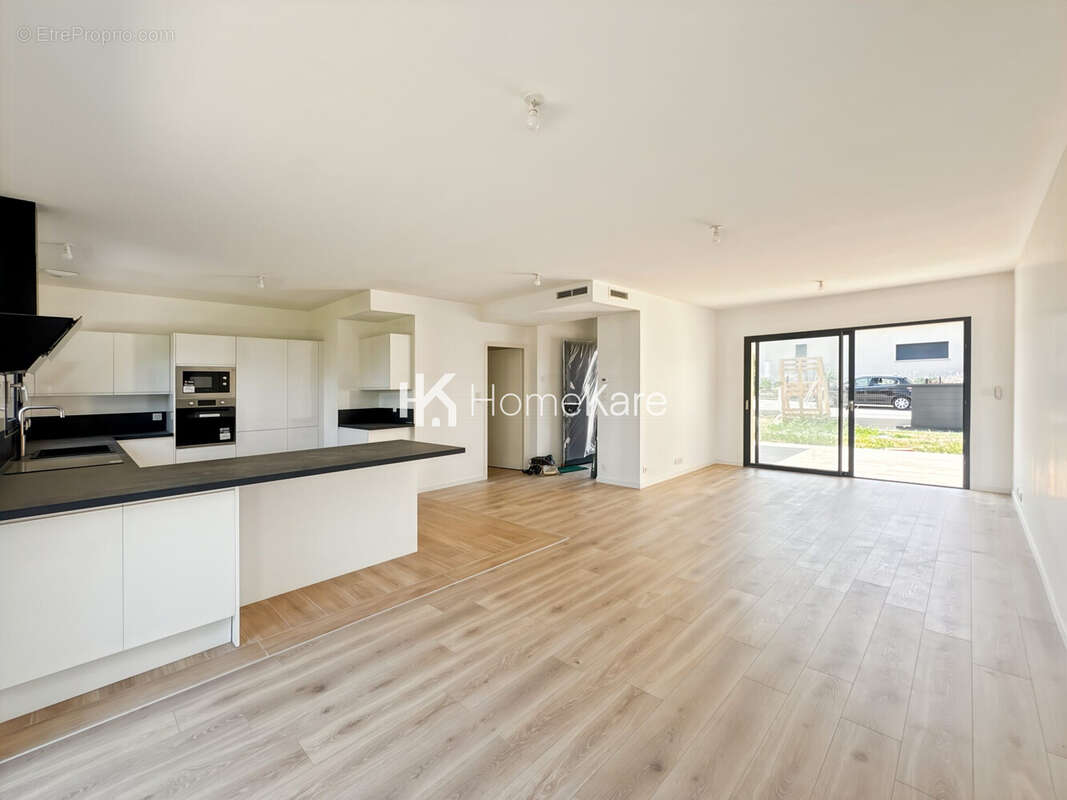 Maison à POMPERTUZAT