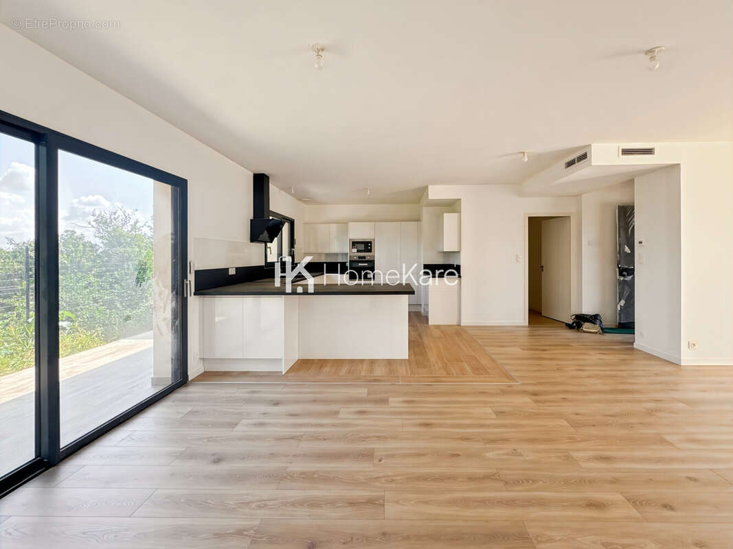 Maison à POMPERTUZAT