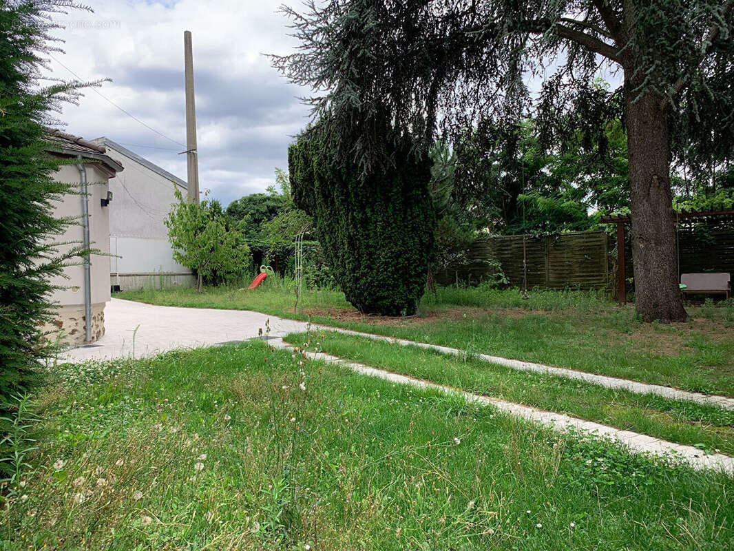 Maison à VILLEMOMBLE