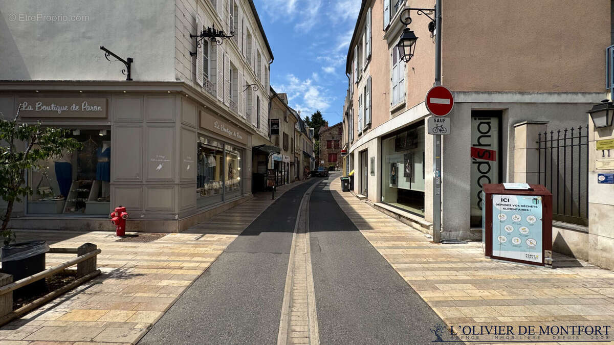 Appartement à VERRIERES-LE-BUISSON