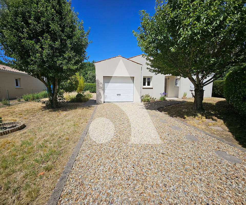 Maison à LA TREMBLADE