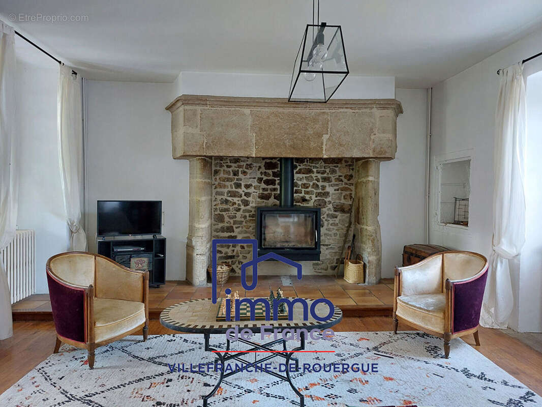 Maison à VILLEFRANCHE-DE-ROUERGUE