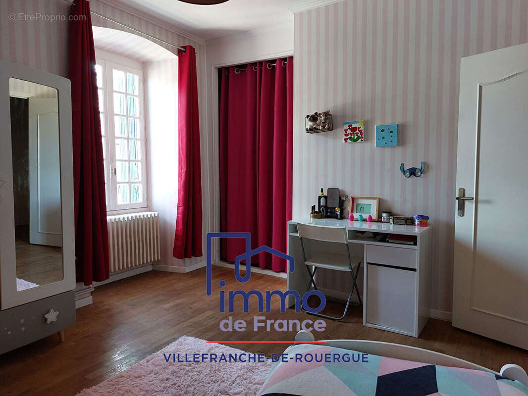 Maison à VILLEFRANCHE-DE-ROUERGUE