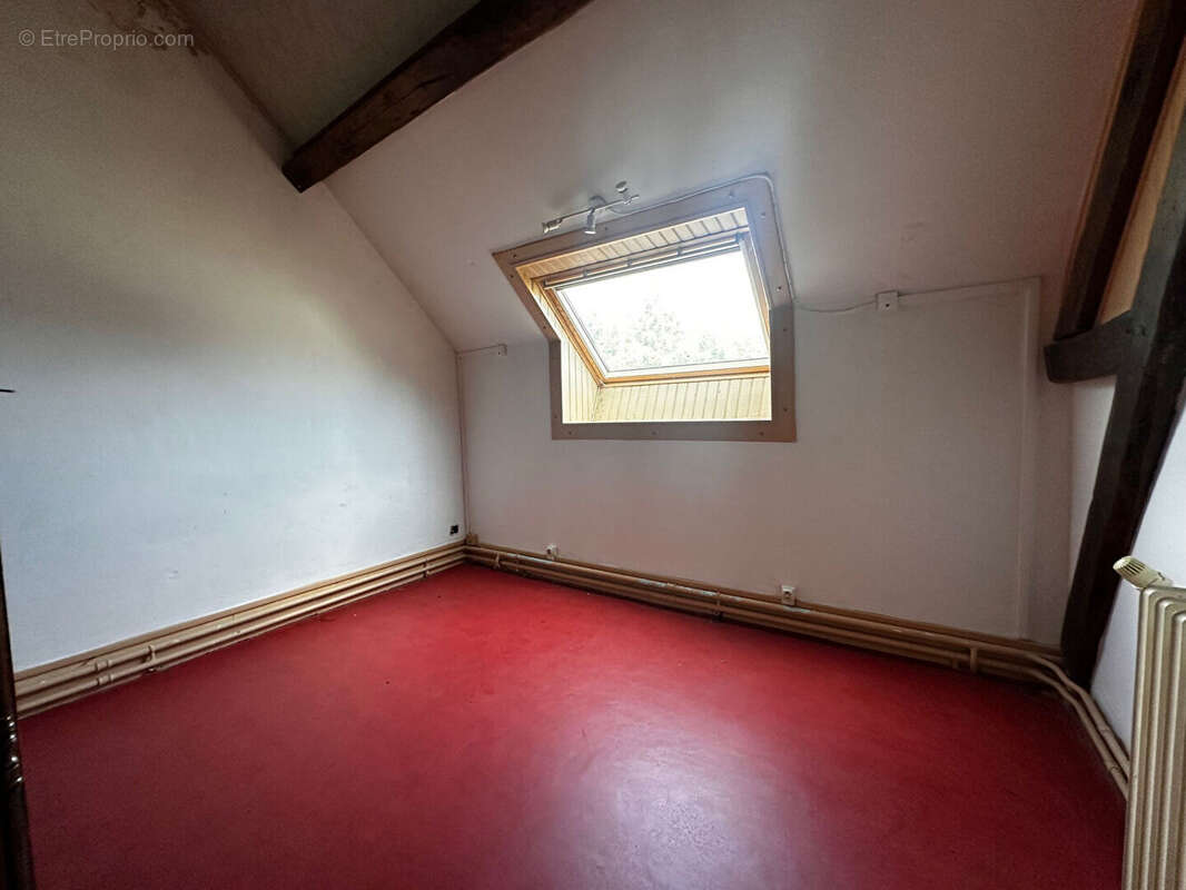 Maison à PLAIMPIED-GIVAUDINS