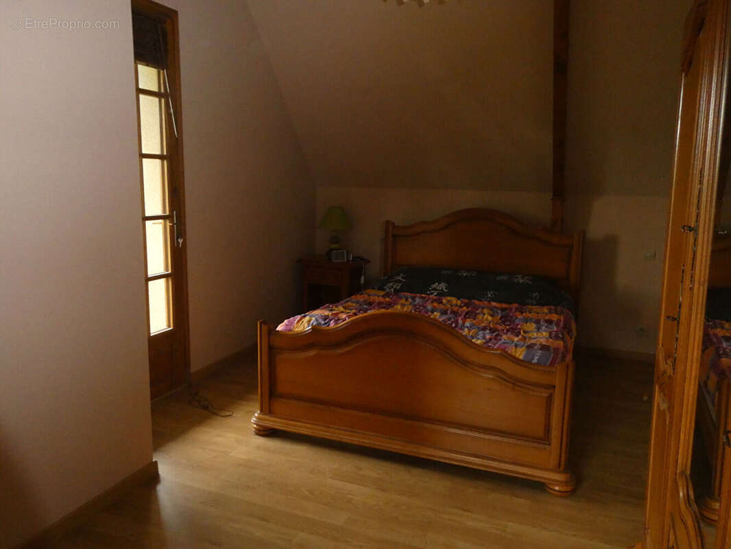 Maison à PONT-L&#039;EVEQUE