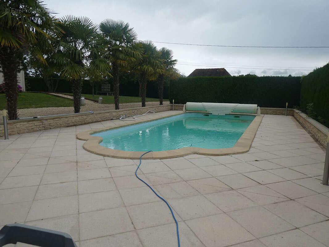 Maison à PONT-L&#039;EVEQUE