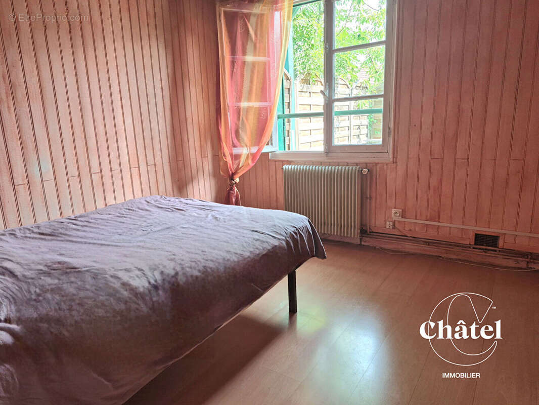 Maison à AUVERS-SUR-OISE