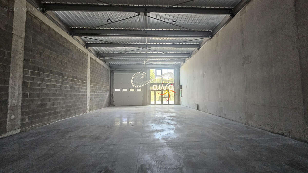 Commerce à MINIAC-MORVAN