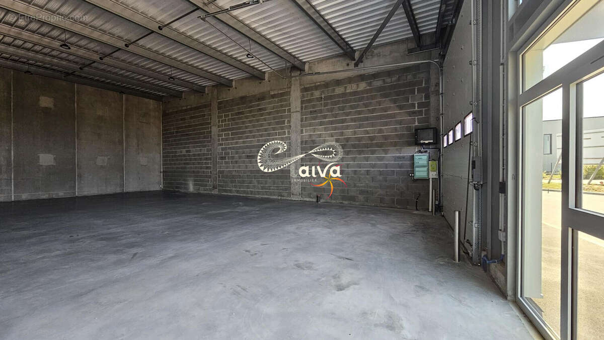 Commerce à MINIAC-MORVAN