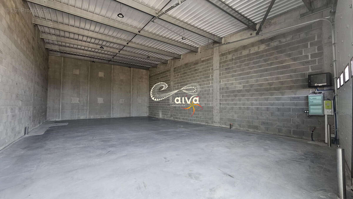 Commerce à MINIAC-MORVAN