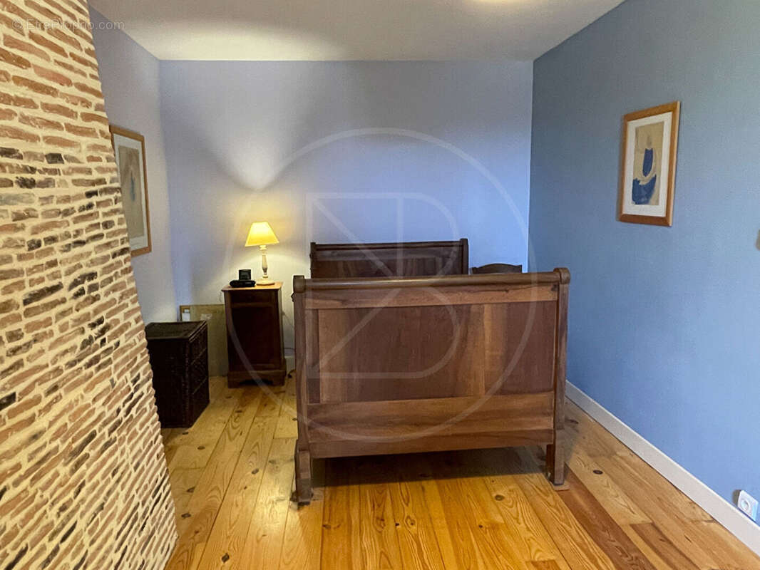 Maison à VILLEFRANCHE-DE-LONCHAT