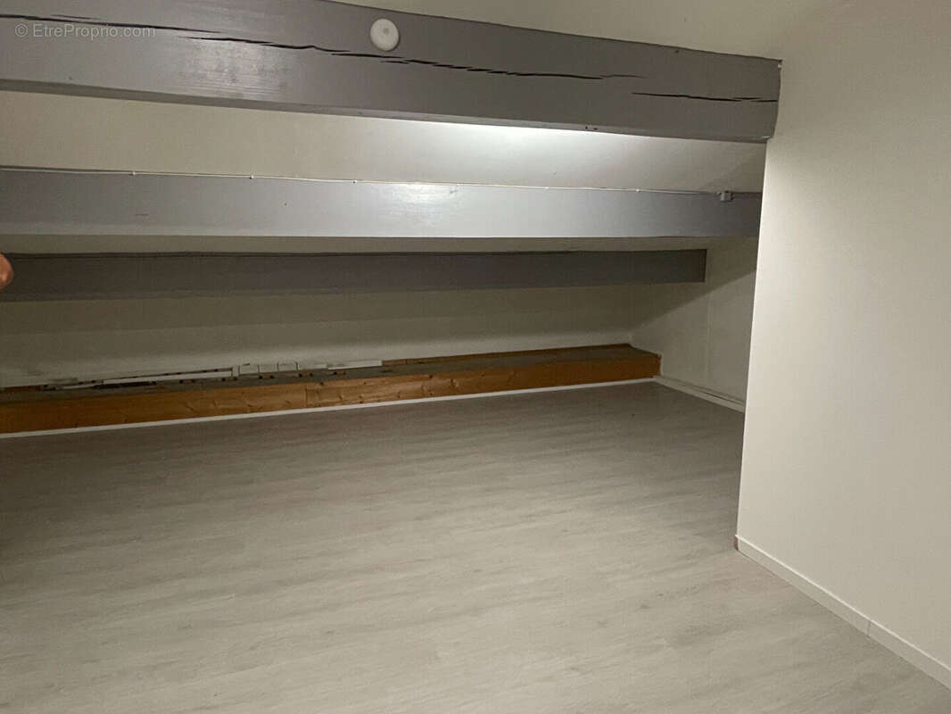 Commerce à SAINTE-TERRE