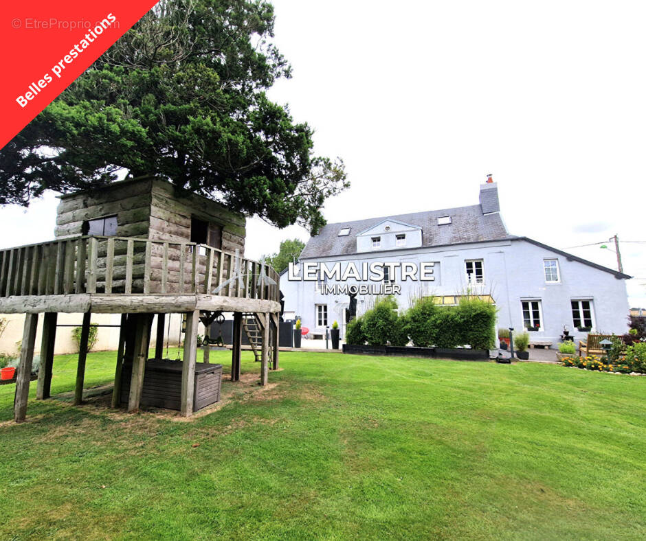 Maison à SAINT-ROMAIN-DE-COLBOSC