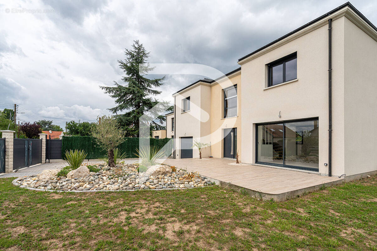 Maison à SAINT-JEAN-LE-BLANC