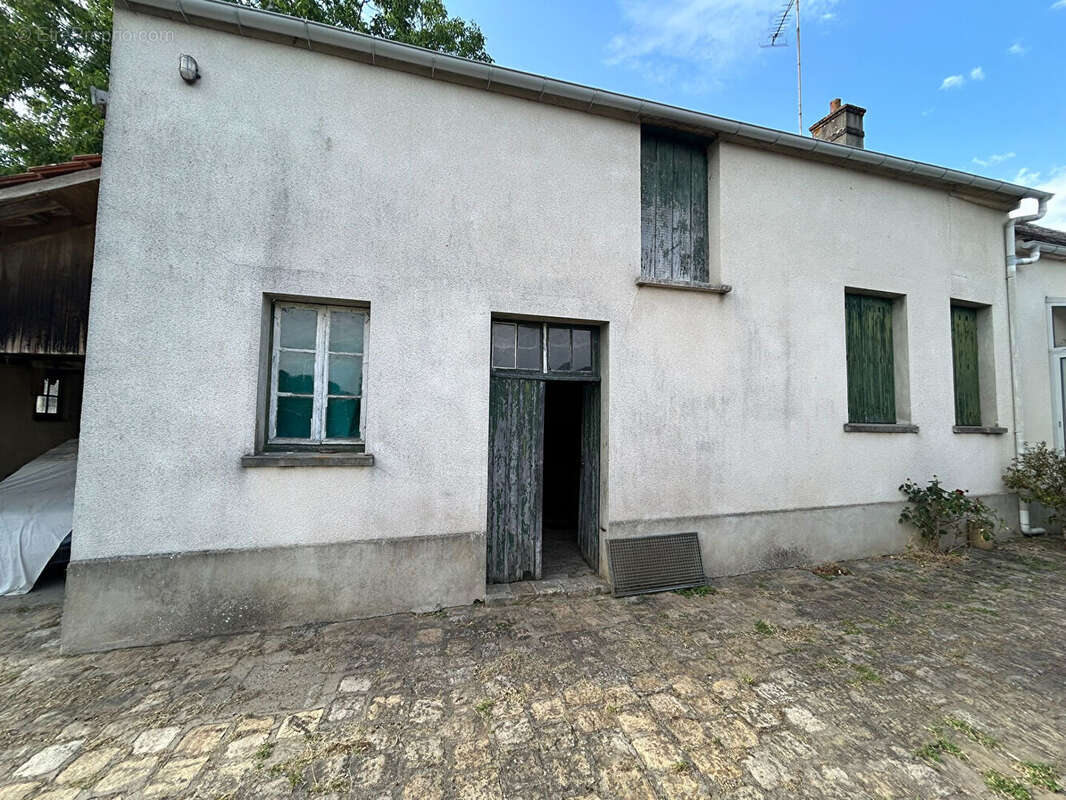 Maison à BOURRON-MARLOTTE