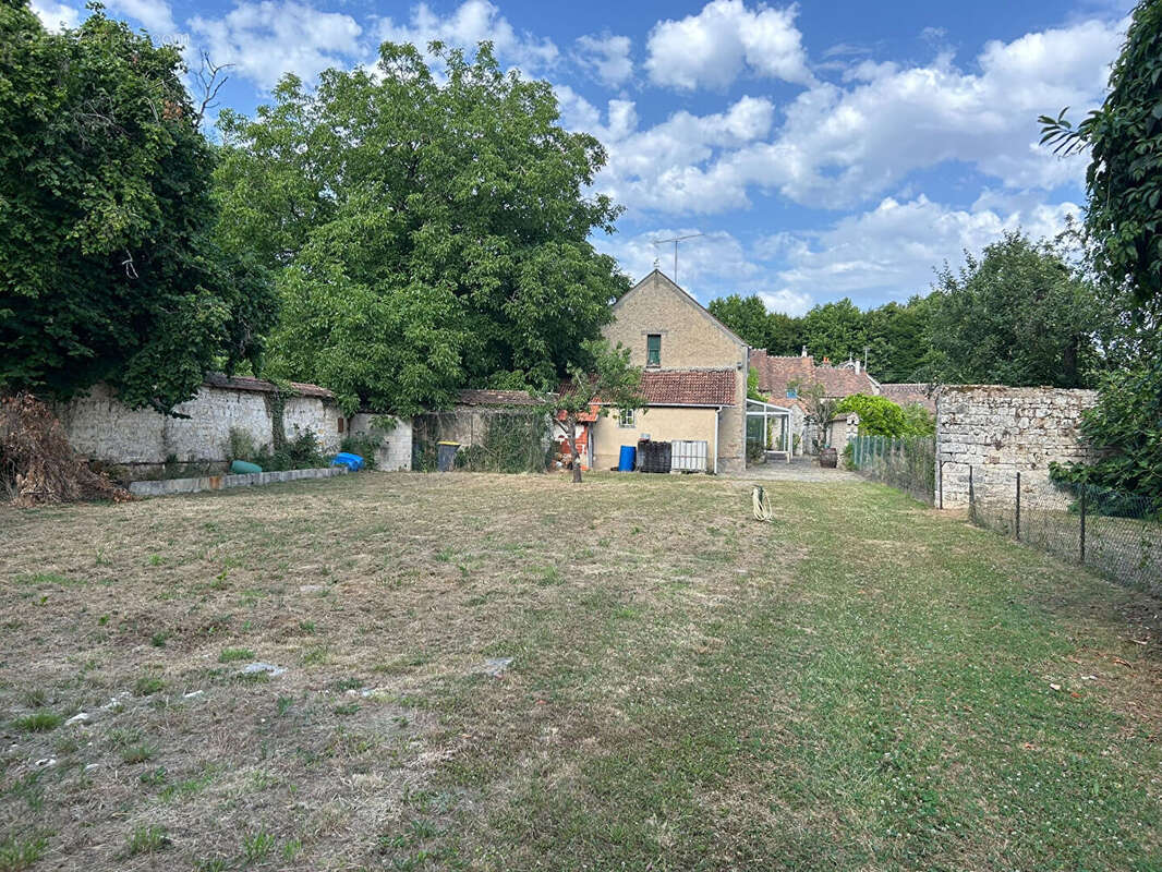 Maison à BOURRON-MARLOTTE
