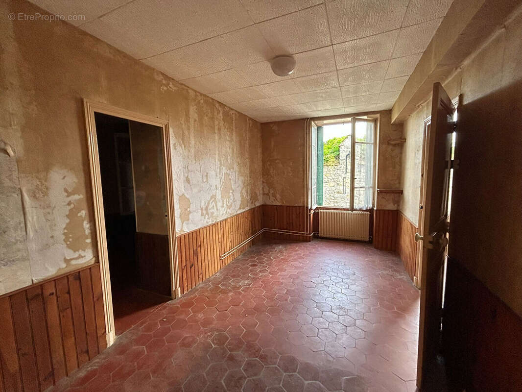 Maison à BOURRON-MARLOTTE