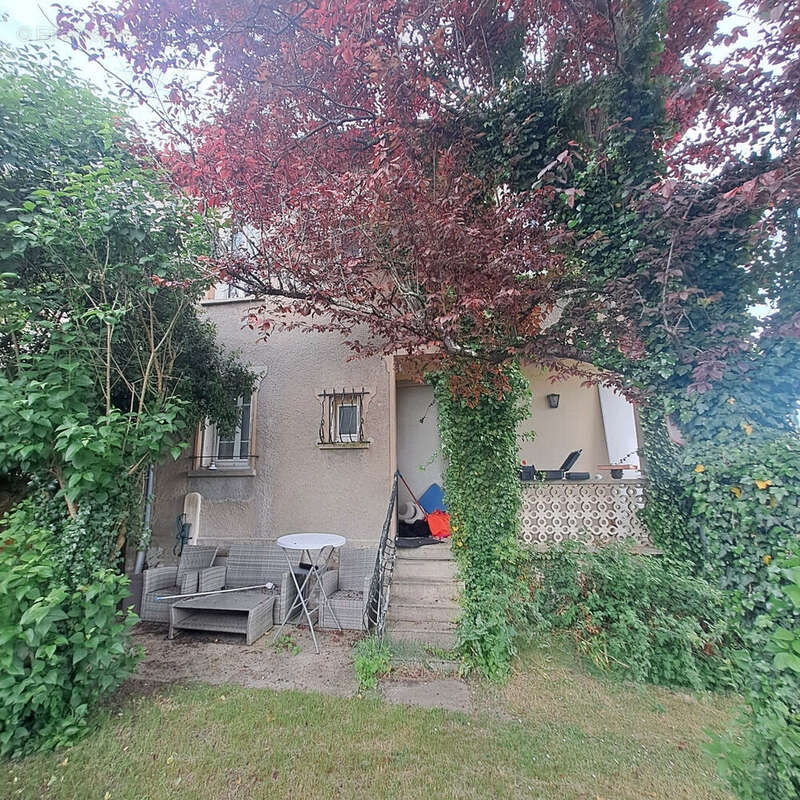 Maison à MORET-SUR-LOING