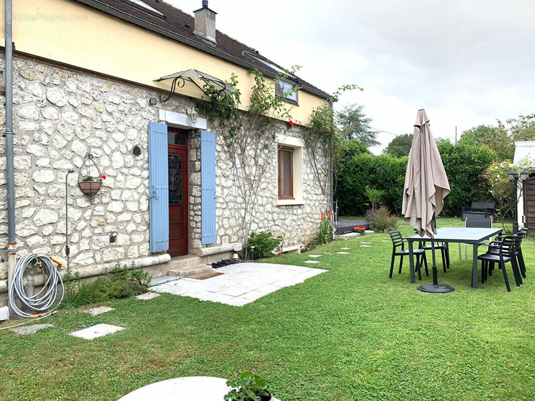 Maison à BOURRON-MARLOTTE