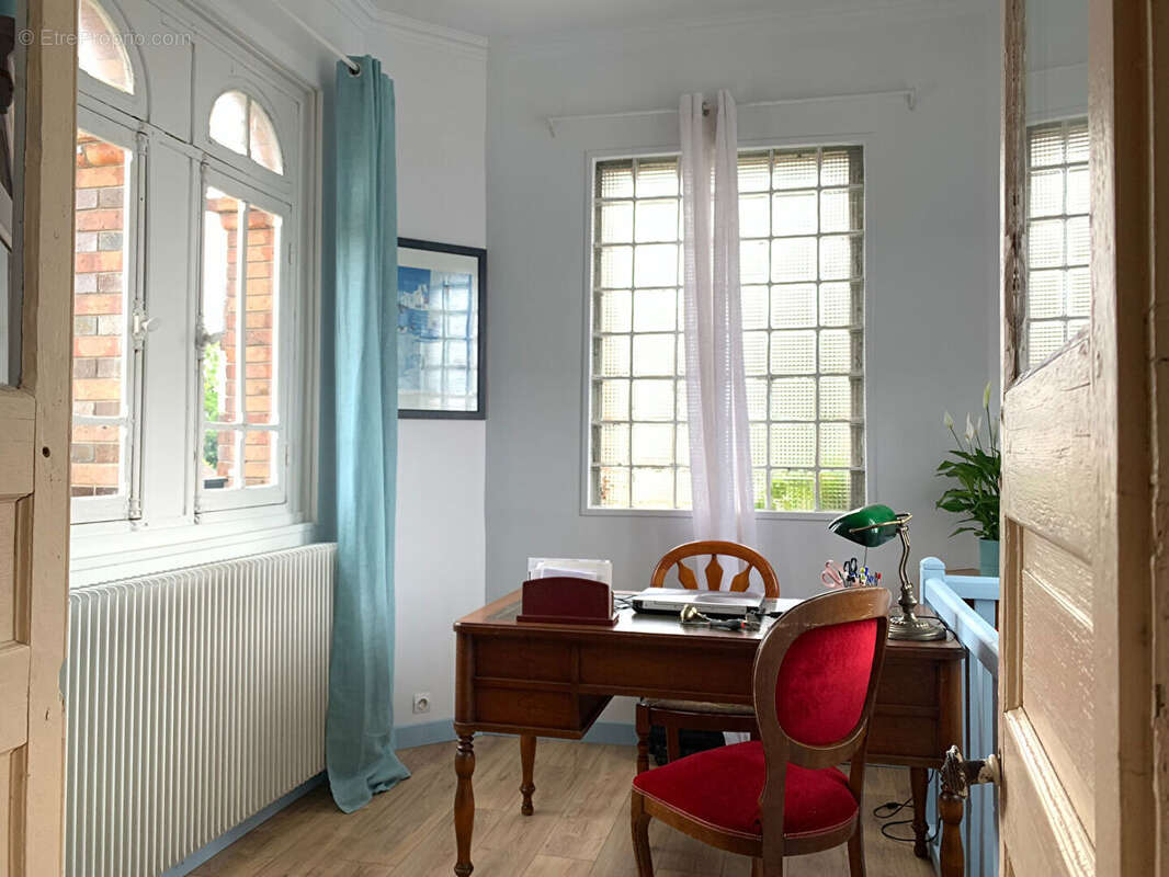 Maison à BOURRON-MARLOTTE