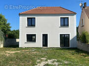 Maison à BOURRON-MARLOTTE