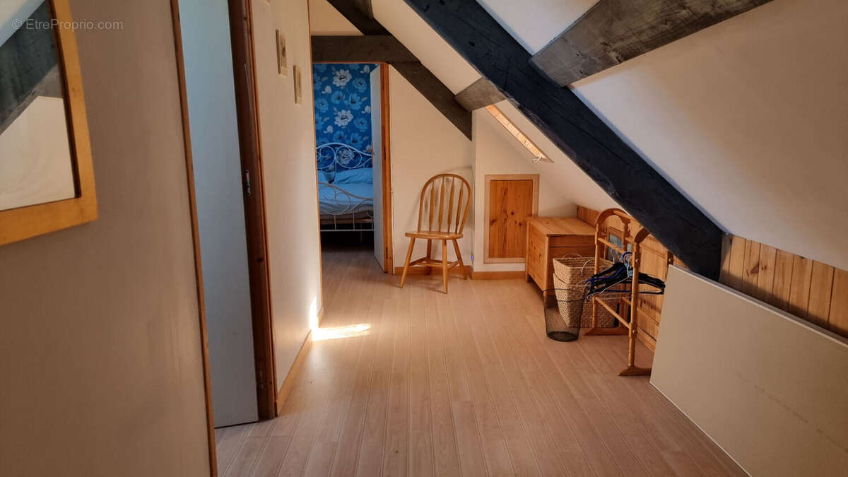 Maison à MUR-DE-BRETAGNE