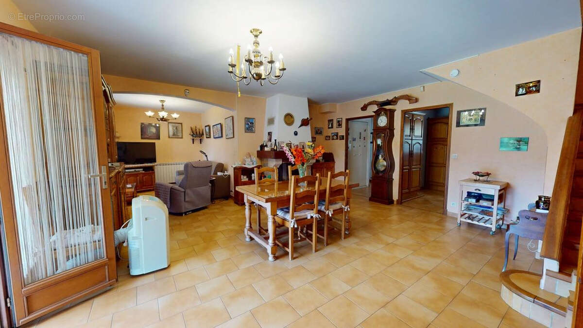 Maison à FONTIERS-CABARDES