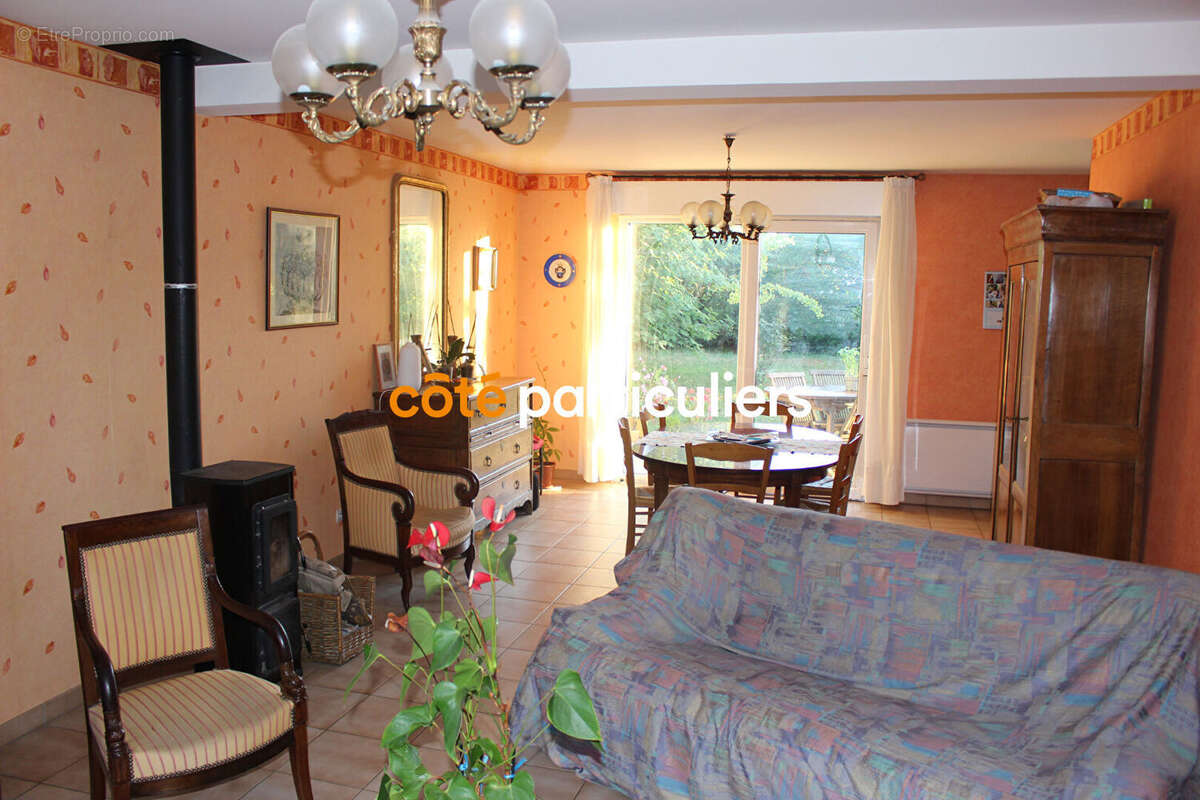 Maison à VILLEMANDEUR