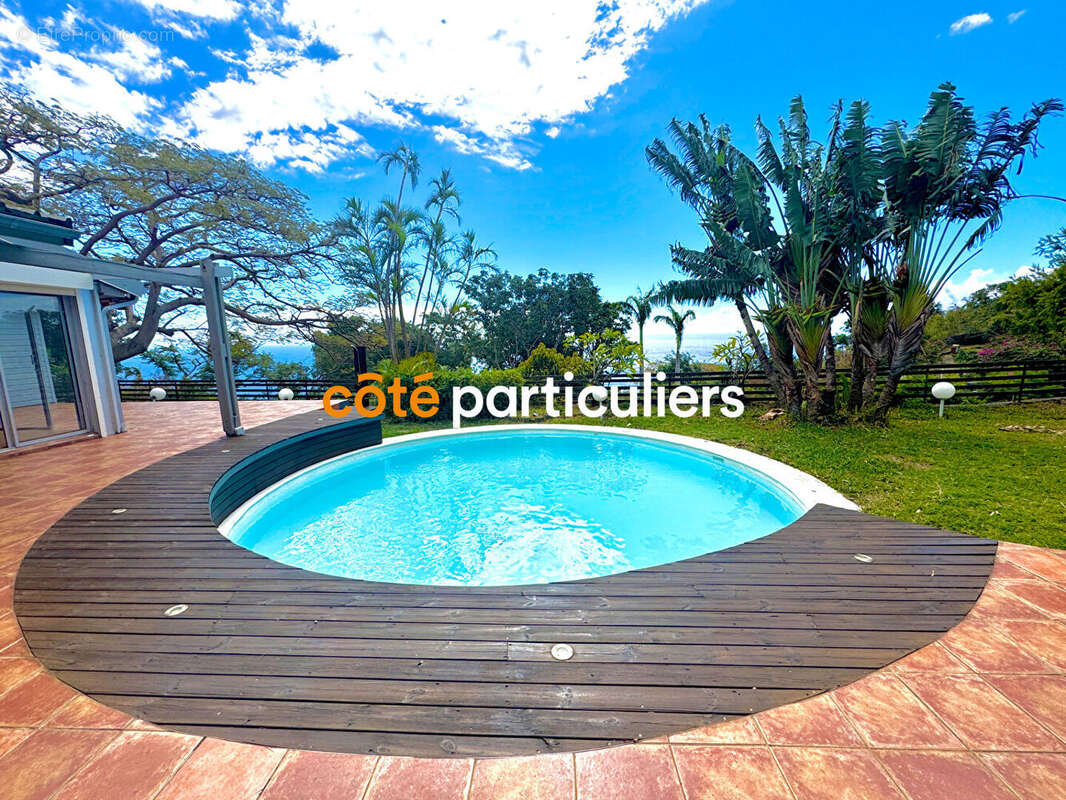 Maison à SAINT-DENIS