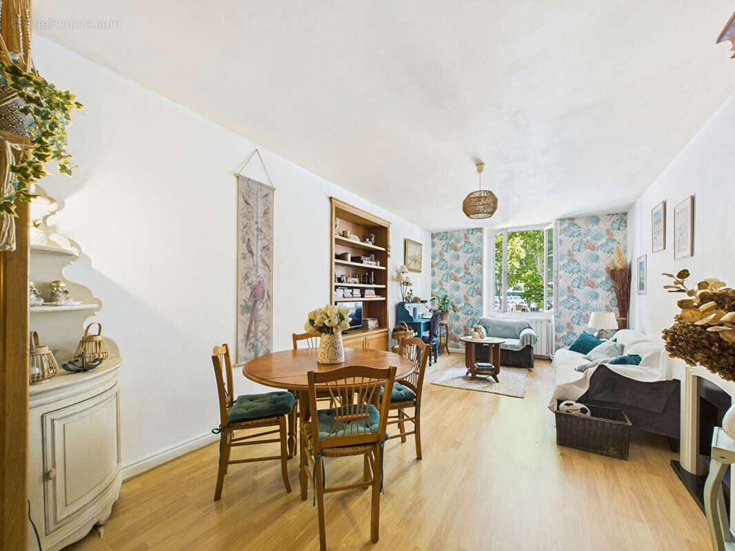 Appartement à TOURNON-SUR-RHONE