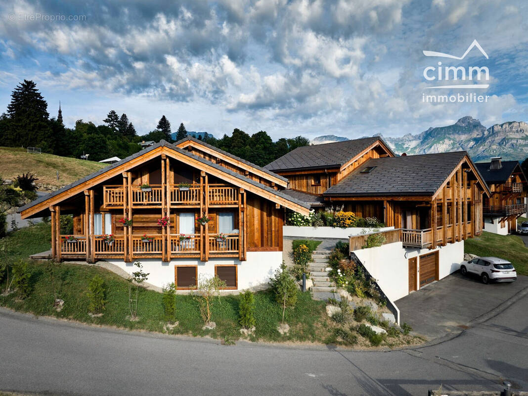 Appartement à COMBLOUX