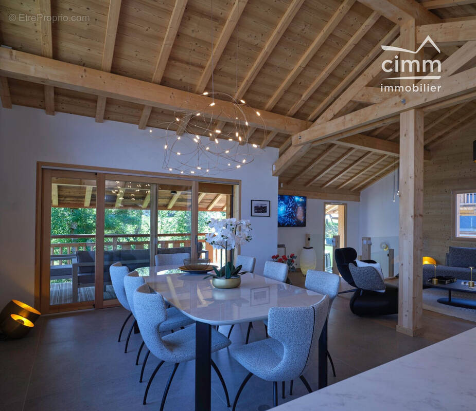 Appartement à COMBLOUX