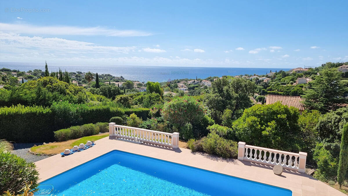 Maison à LES ISSAMBRES