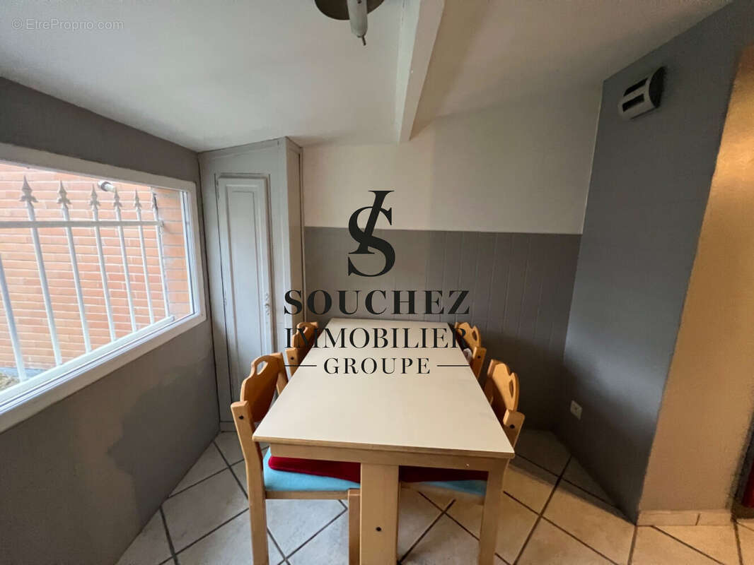 Appartement à VERMELLES