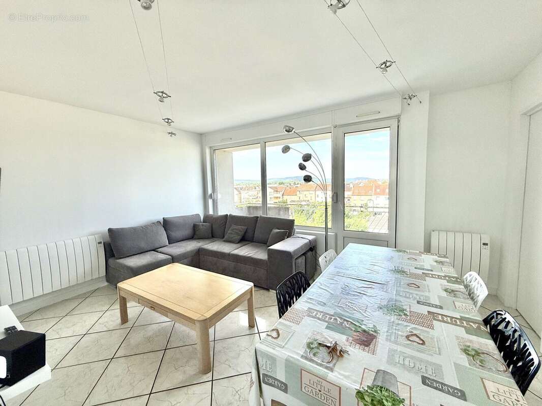 Appartement à MONDELANGE
