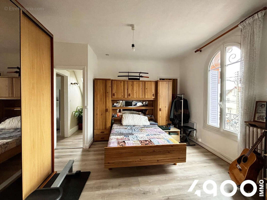 Maison à RIS-ORANGIS